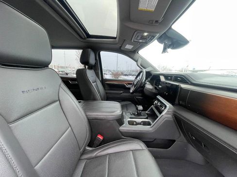 Used 2023 GMC Sierra 1500 Denali w/ Denali Reserve Package image 5