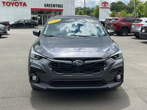 Used 2024 Subaru Crosstrek 2.5i Limited AWD/4WD image 2