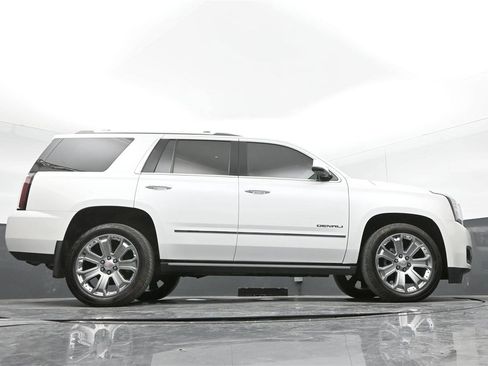 Used 2017 GMC Yukon Denali w/ Open Road Package AWD/4WD image 20