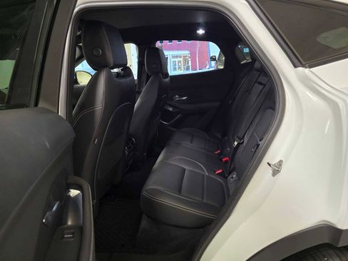 Used 2024 Jaguar E-PACE R-Dynamic SE image 18