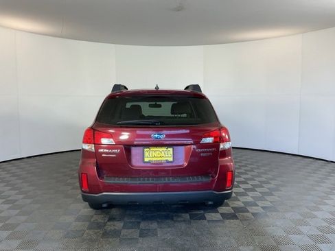 Used 2011 Subaru Outback 3.6R Limited image 6