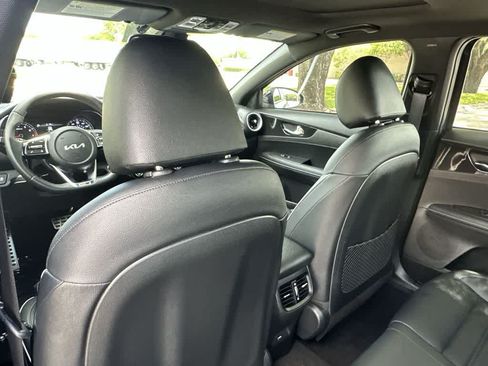 Used 2024 Kia Forte GT-Line w/ GT-Line Premium Package FWD image 16