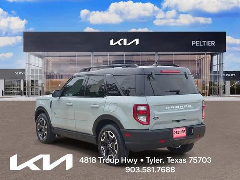 Used 2022 Ford Bronco Sport Outer Banks AWD/4WD image 4