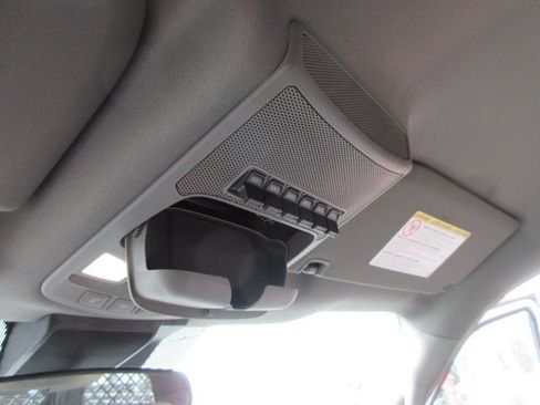 Used 2020 Ford F550 2WD Regular Cab Super Duty image 21