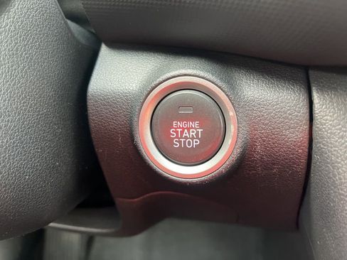 Used 2021 Hyundai Kona SEL AWD/4WD image 32
