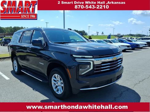 Used 2025 Chevrolet Tahoe LT RWD image 1