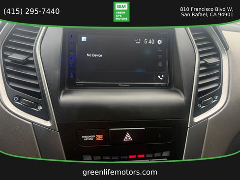 Used 2016 Hyundai Santa Fe Sport AWD/4WD image 18