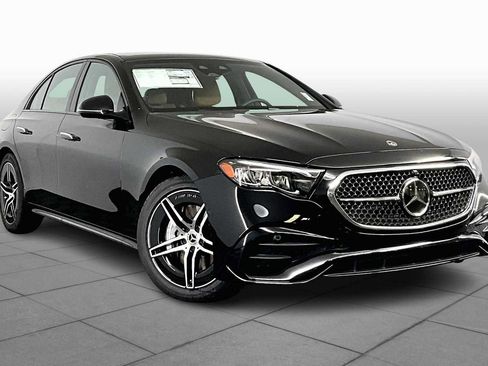 New 2026 Mercedes-Benz E 450 4MATIC All-Terrain Wagon image 2