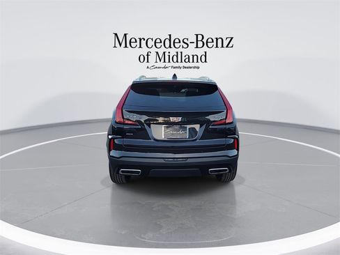 Used 2024 Cadillac XT4 Premium Luxury image 7