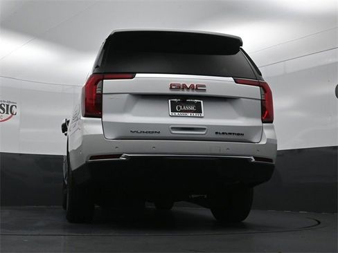 Certified 2025 GMC Yukon Elevation image 31