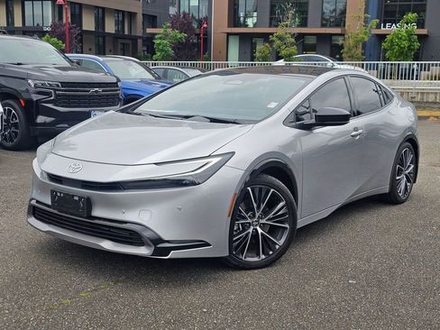 Used 2026 Toyota Prius Limited AWD/4WD image 1