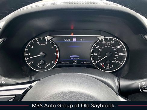 Used 2023 Nissan Altima 2.5 SV w/ SV Premium Package image 12