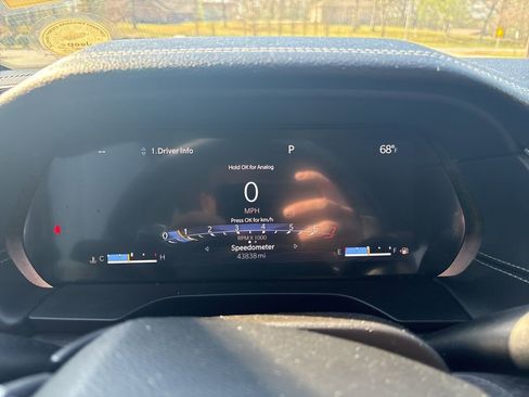 Used 2023 Jeep Grand Cherokee Limited image 15