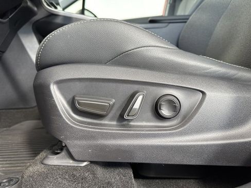 Certified 2025 Toyota bZ4X AWD image 22