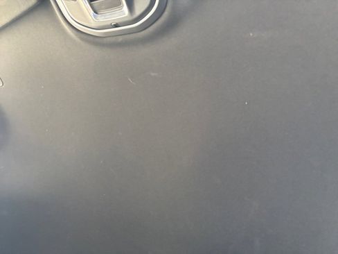 Used 2023 Jeep Grand Cherokee L Laredo image 24