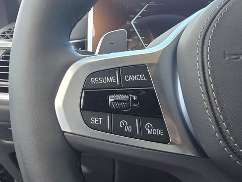 New 2026 BMW X6 xDrive40i w/ Executive Package image 21