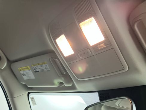 Certified 2025 MAZDA CX-5 AWD 2.5 S w/ Select Package image 19