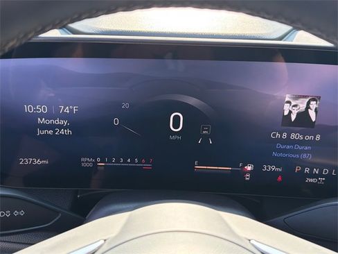 Used 2025 Buick Enclave Sport Touring image 27