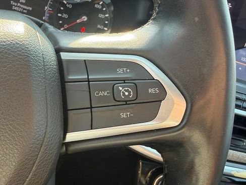 Used 2022 Jeep Compass Latitude w/ Sun and Sound Group AWD/4WD image 24