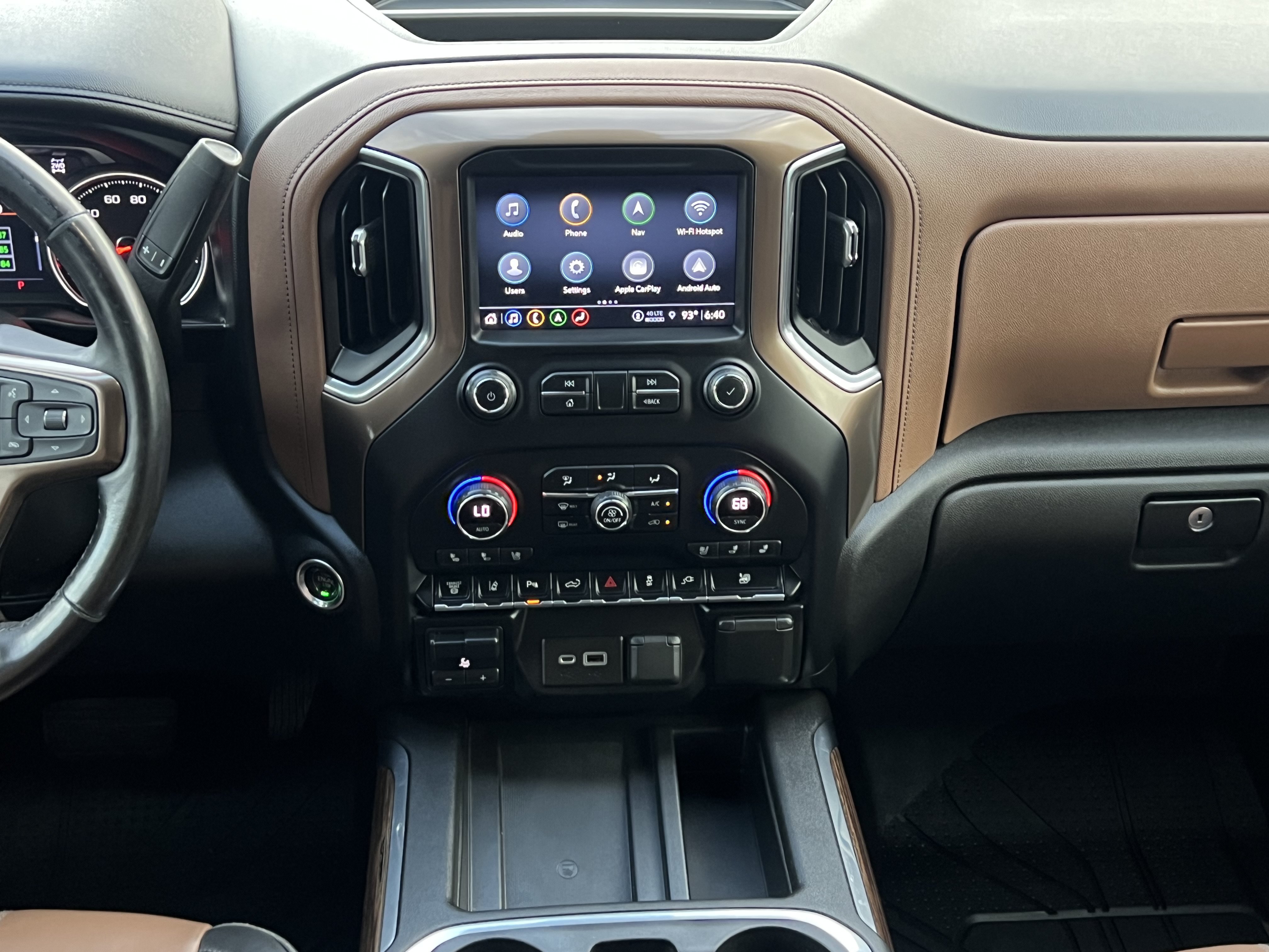 Used 2021 Chevrolet Silverado 3500 High Country w/ Technology Package AWD/4WD image 19