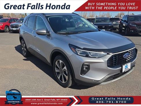 Used 2024 Ford Escape Platinum AWD/4WD image 1