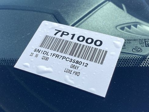 Used 2023 INFINITI QX60 Luxe w/ Cargo Package FWD image 33