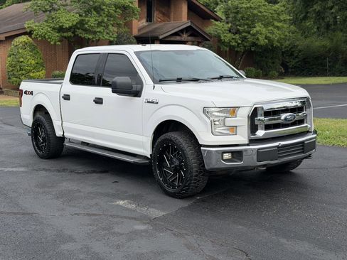 Used 2017 Ford F150 XLT AWD/4WD image 7