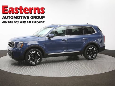 Used 2025 Kia Telluride S FWD image 60