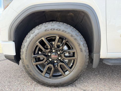 Used 2025 GMC Sierra 1500 Elevation w/ Preferred Package image 43