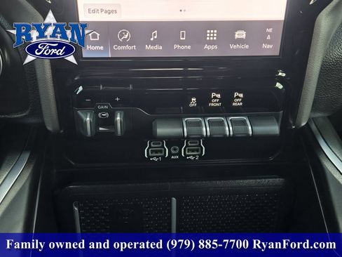 Used 2026 RAM 1500 Big Horn AWD/4WD image 14