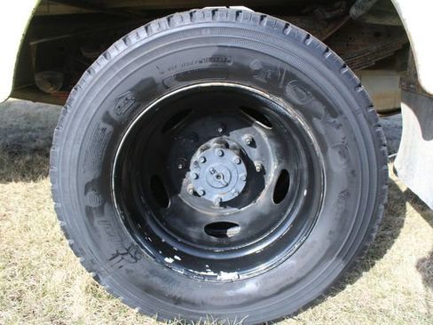 Used 2000 Ford F450 4x4 Regular Cab Super Duty image 23