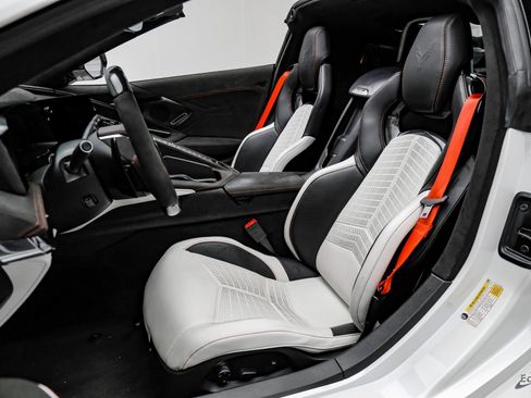 Used 2023 Chevrolet Corvette Z06 w/ Z07 Performance Package image 50