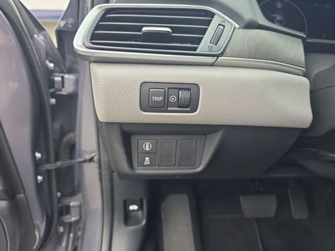Used 2020 Honda Accord EX image 18