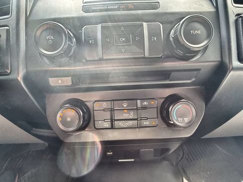 Used 2016 Ford F150 XL w/ Equipment Group 101A Mid AWD/4WD image 18