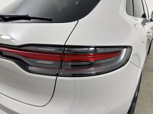 New 2026 Porsche Macan S image 18