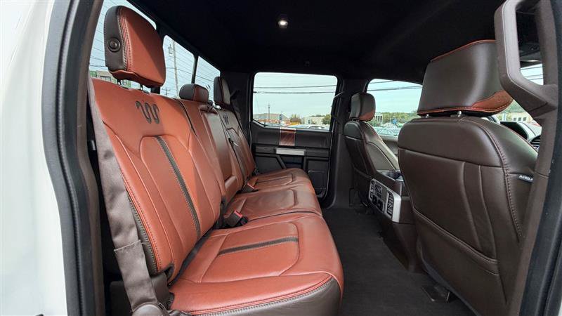 Used 2019 Ford F150 King Ranch w/ Equipment Group 601A Luxury AWD/4WD image 43
