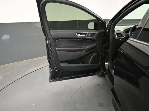 Used 2022 Ford Edge ST-Line AWD/4WD image 25
