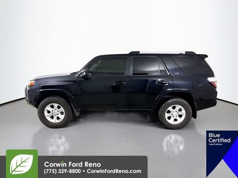 Used 2023 Toyota 4Runner SR5 AWD/4WD image 5