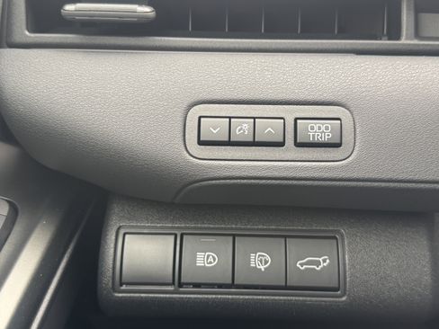 New 2026 Toyota C-HR AWD/4WD image 30
