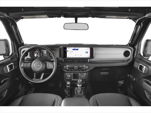 Used 2024 Jeep Wrangler Unlimited Sahara w/ Technology Group AWD/4WD image 7