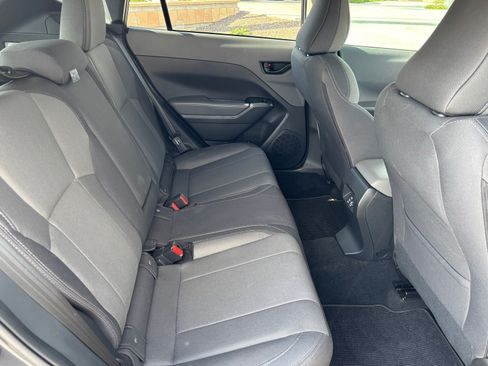 Used 2025 Subaru Crosstrek 2.5i Premium AWD/4WD image 29