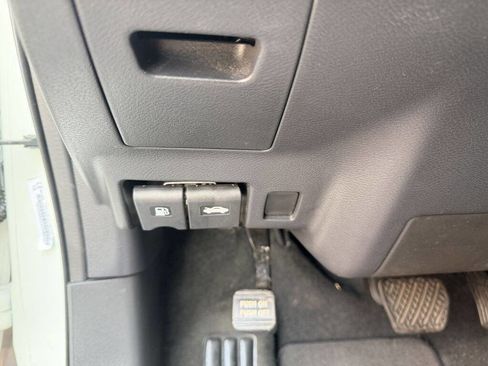 Used 2017 Nissan Murano SL image 14