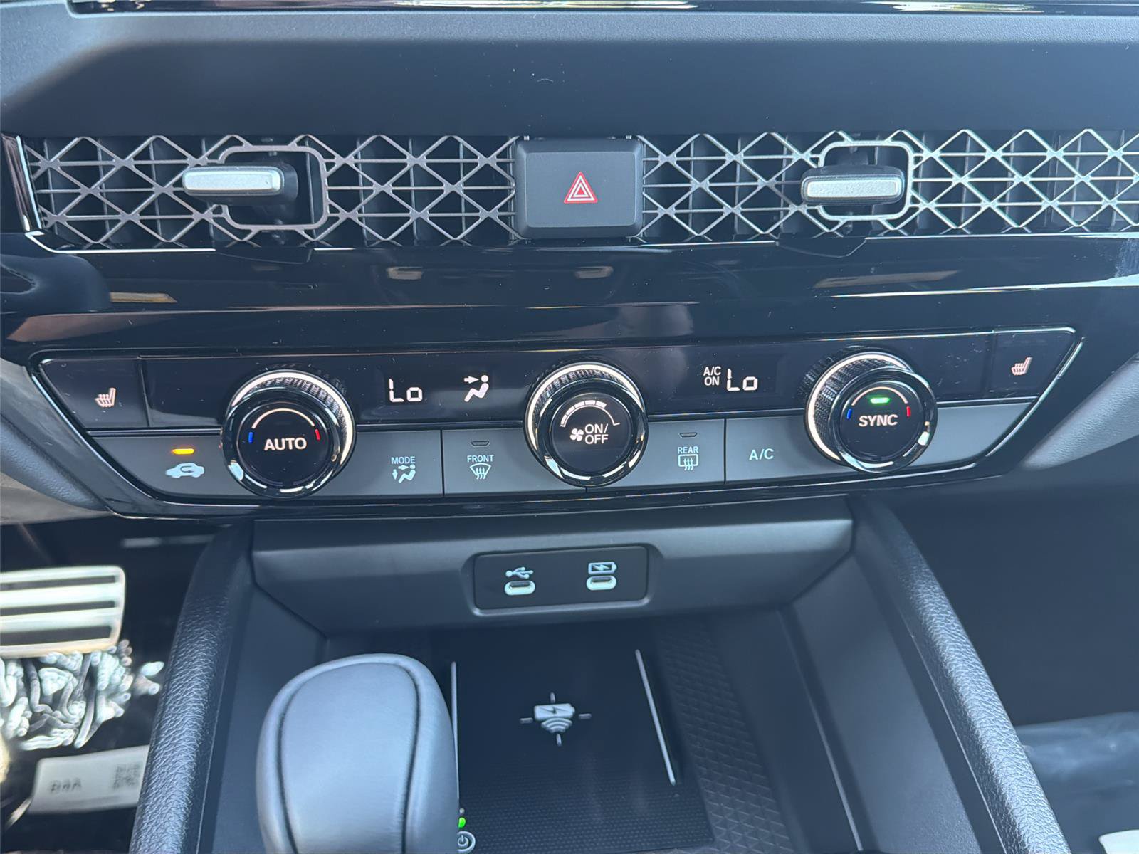 New 2026 Honda Accord Hybrid Sport image 16