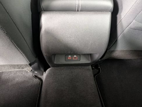 Used 2025 Nissan Altima 2.5 SV FWD image 25