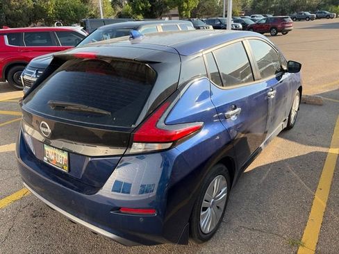 Used 2025 Nissan Leaf S FWD image 2