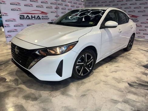 Used 2025 Nissan Sentra SV image 5