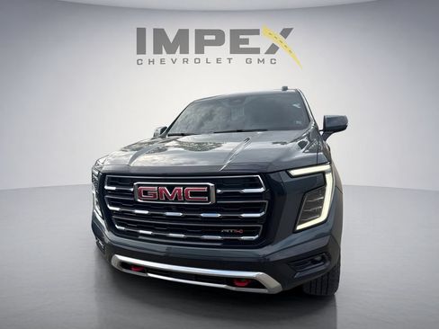 Used 2025 GMC Yukon AT4 w/ AT4 Premium Plus Package AWD/4WD image 8