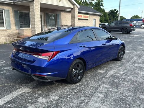 Used 2021 Hyundai Elantra SEL FWD image 7