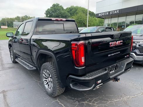Certified 2023 GMC Sierra 1500 AT4 w/ AT4 Premium Package AWD/4WD image 3