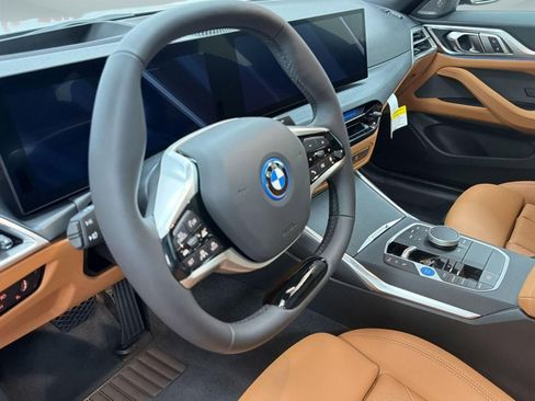 New 2026 BMW i4 xDrive40i w/ Premium Package image 4